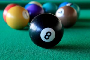 Gids voor het kiezen van de beste biljarttafel voor jouw ruimte - pool, carambole en snooker opties